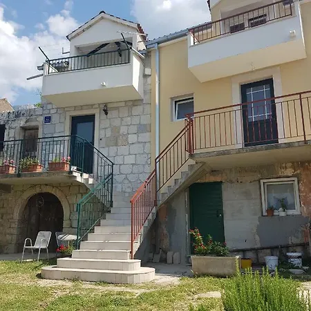 Kuca Za Odmor Batinic Nyaraló *