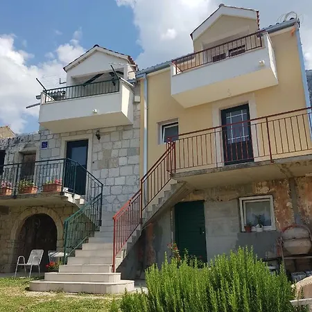 Kuca Za Odmor Batinic *